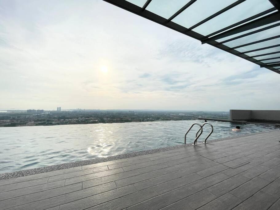 Quartz Near To Jonker Walk With Infinity Pool Cozy 3B2B Daire Malakka Dış mekan fotoğraf