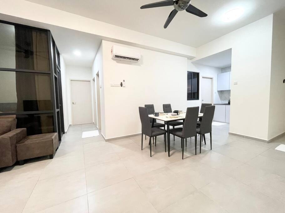 Quartz Near To Jonker Walk With Infinity Pool Cozy 3B2B Daire Malakka Dış mekan fotoğraf